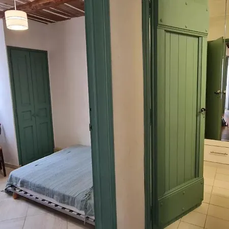 Hotel Beautiful And Spacious House With Sea View 3*