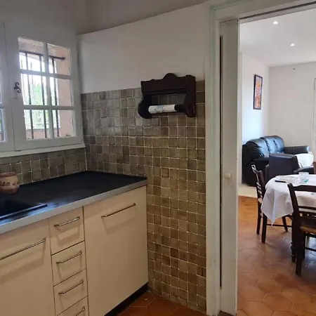 Hotel Beautiful And Spacious House With Sea View