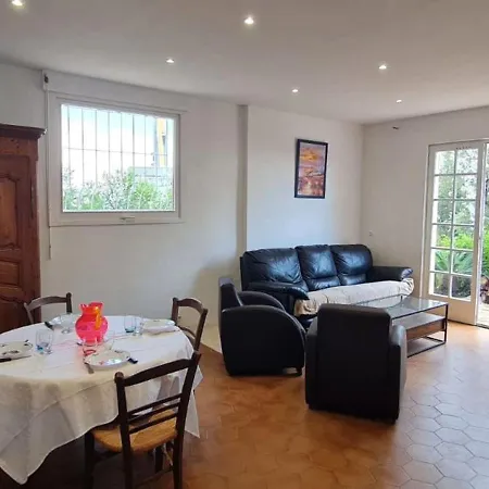 Beautiful And Spacious House With Sea View Hotel Les Issambres